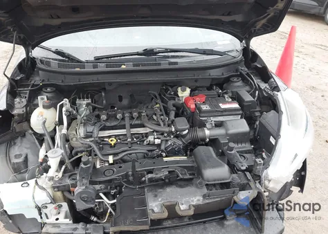 2018 Nissan Kicks Sv from USA, damaged, VIN 3N1CP5CU2JL510085